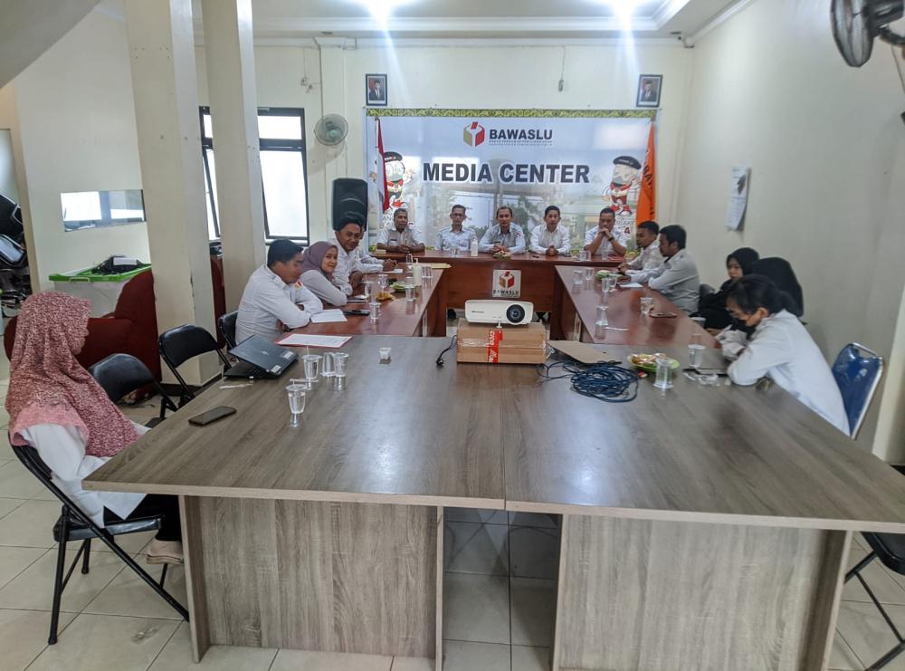 Bawaslu Kotim Gelar Rapat Evaluasi Kerja Tahun 2022 dan Konsolidasi Kelembagaan Tahun 2023