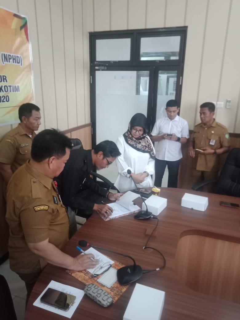 PENANDATANGANAN NASKAH PERJANJIAN DANA HIBAH (NPHD) PILKADA TAHUN 2020