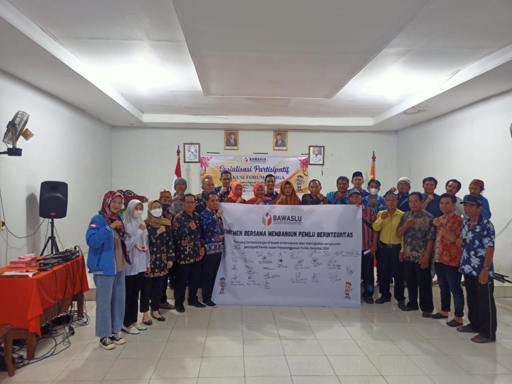 Gelar Diskusi Forum Warga, Bawaslu Kab. Kotim Perkuat Komitmen Bersama Organisasi Masyarakat dan Organisasi Kepemudaan dalam Pengawasan Partisipastif Pemilu/Pemilihan Tahun 2024 di Kabupaten Kotawaringin Timur