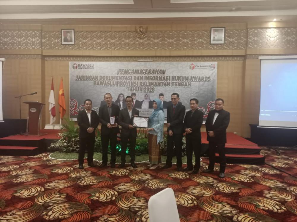 Bawaslu Provinsi Kalteng Gelar JDIH Awards, Bawaslu Kotim Menangkan Penghargaan Kategori Khusus