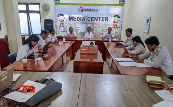 Awali Tahun 2023, Bawaslu Kotim Laksanakan Rapat Internal Perihal Pengawasan Tahapan Pencalonan DPD untuk Pemilu 2024