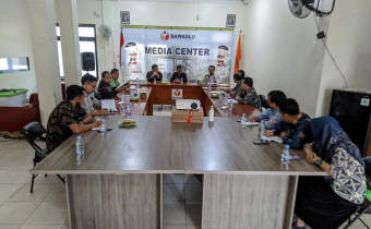 Upaya Pahami Seluruh Aturan tentang Pidana Pemilu, Sentra Gakkumdu Bawaslu Kab. Kotim Gelar Rapat Rutin Bulanan